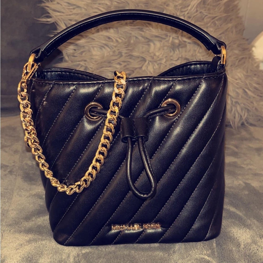 Michael Kors small quilted Suri bucket.